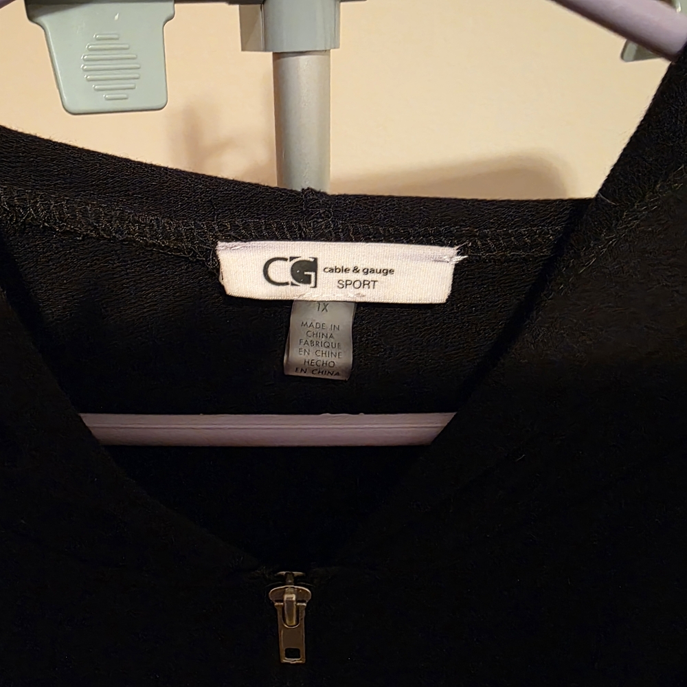 Cable & Gauge Black Zip-Up Top